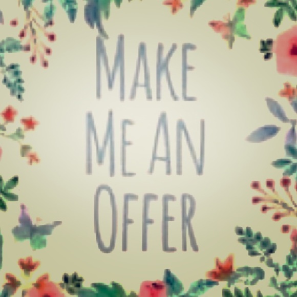 Accessories - 😄❤️I WANT YOUR OFFER❤️😄